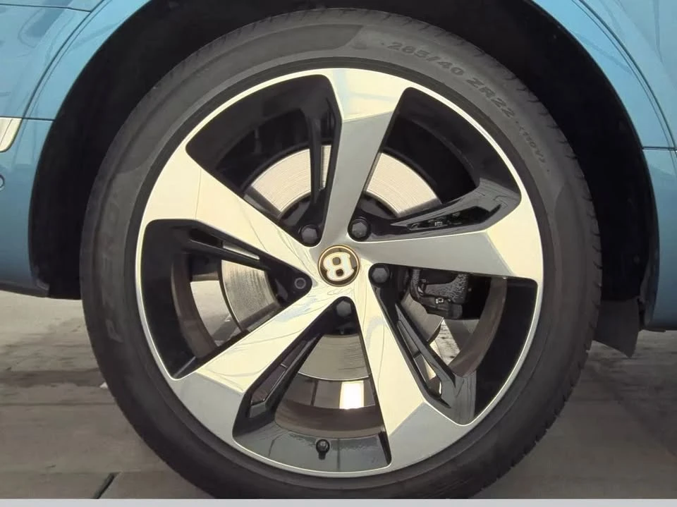 2019 Bentley Bentayga - Image 20 of 20