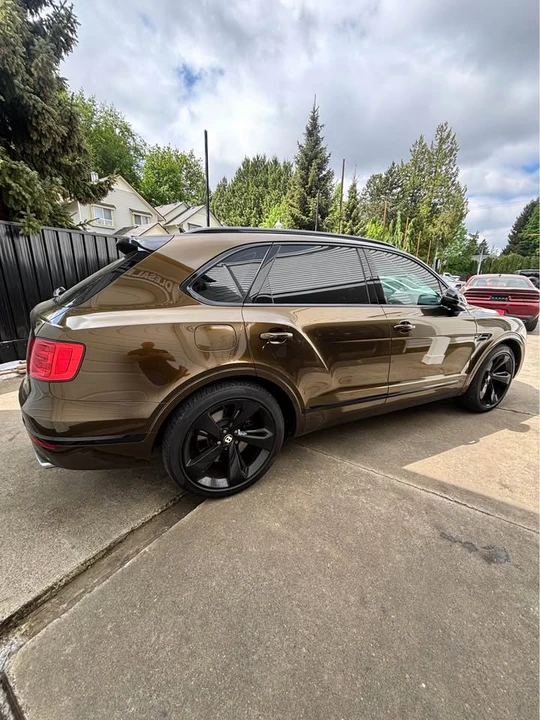2019 Bentley Bentayga - Image 2 of 6
