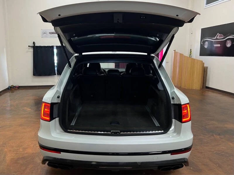 2019 Bentley Bentayga - Image 13 of 19