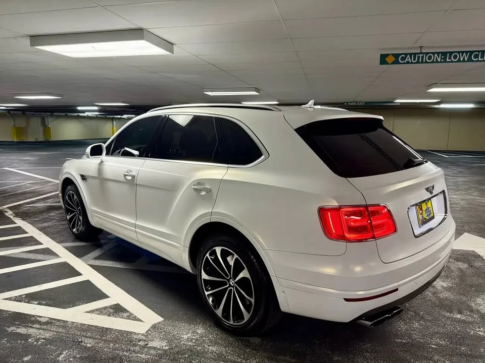 2019 Bentley Bentayga - Image 14 of 19