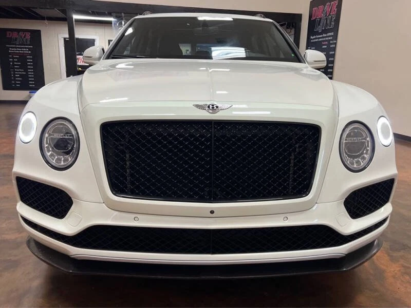 2019 Bentley Bentayga - Image 3 of 19