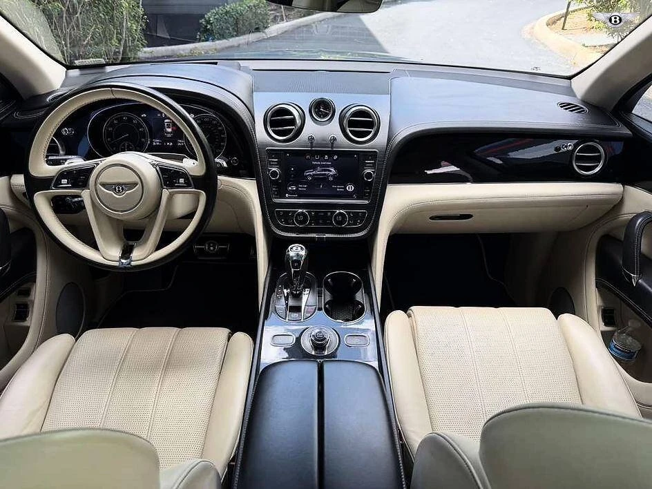2019 Bentley Bentayga - Image 9 of 20