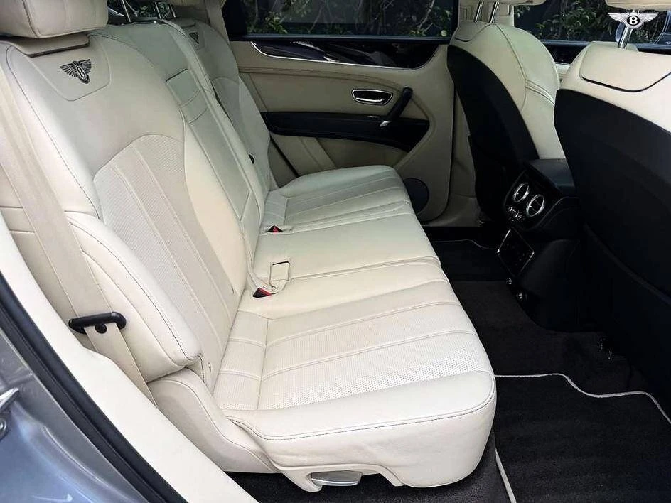 2019 Bentley Bentayga - Image 12 of 20