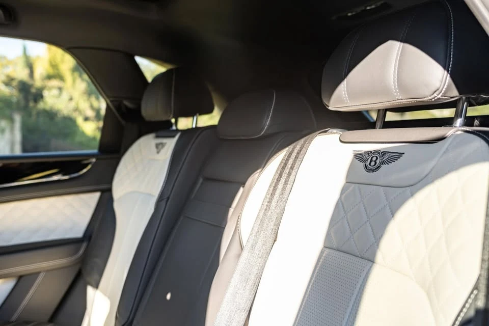 2019 Bentley Bentayga - Image 4 of 9