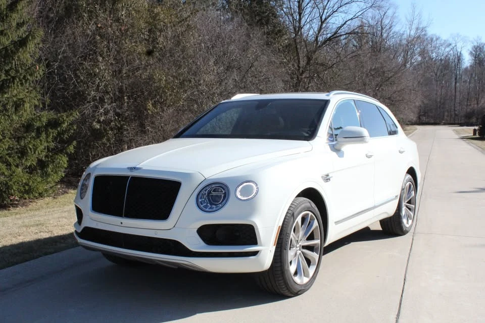 2019 Bentley Bentayga - Image 5 of 10