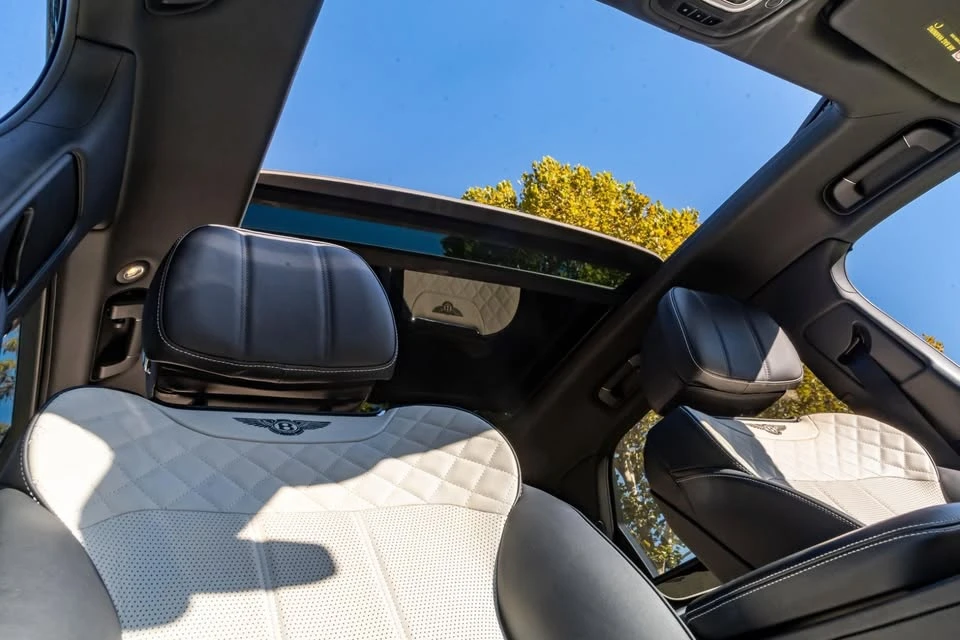 2019 Bentley Bentayga - Image 7 of 9