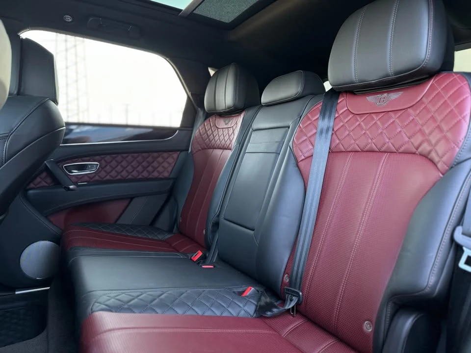 2019 Bentley Bentayga Mulliner - Image 10 of 12