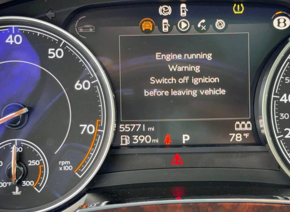 2019 Bentley Bentayga - Image 17 of 18