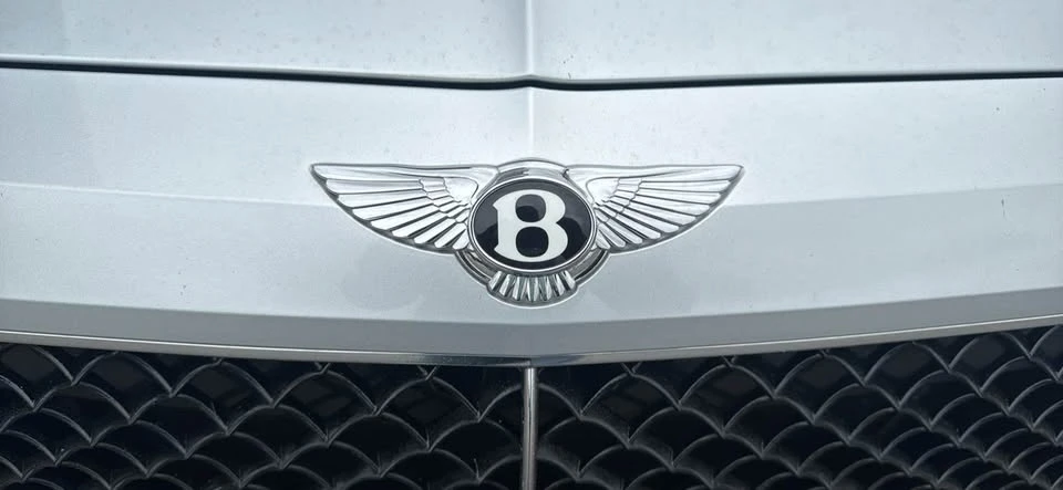 2019 Bentley Bentayga Speed - Image 2 of 15