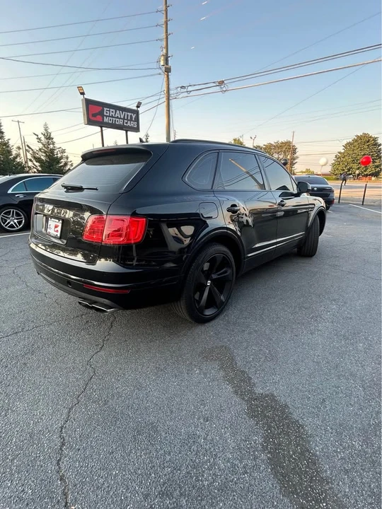 2019 Bentley Bentayga - Image 5 of 12