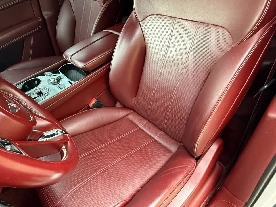2019 Bentley Bentayga - Image 12 of 16
