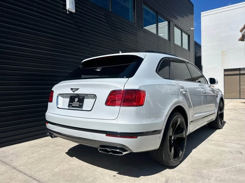 2019 Bentley Bentayga - Image 4 of 10