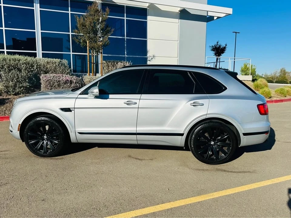 2019 Bentley Bentayga - Image 11 of 20