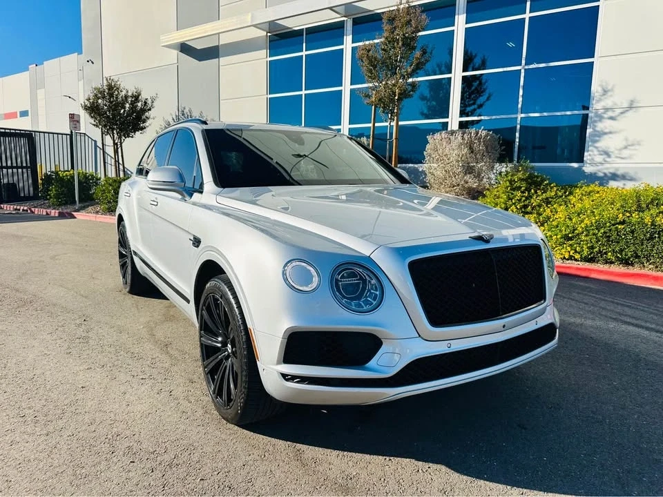 2019 Bentley Bentayga - Image 2 of 20