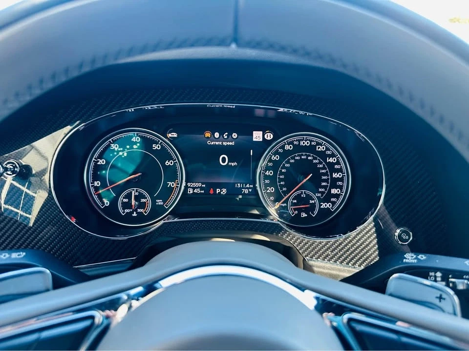 2019 Bentley Bentayga - Image 16 of 20
