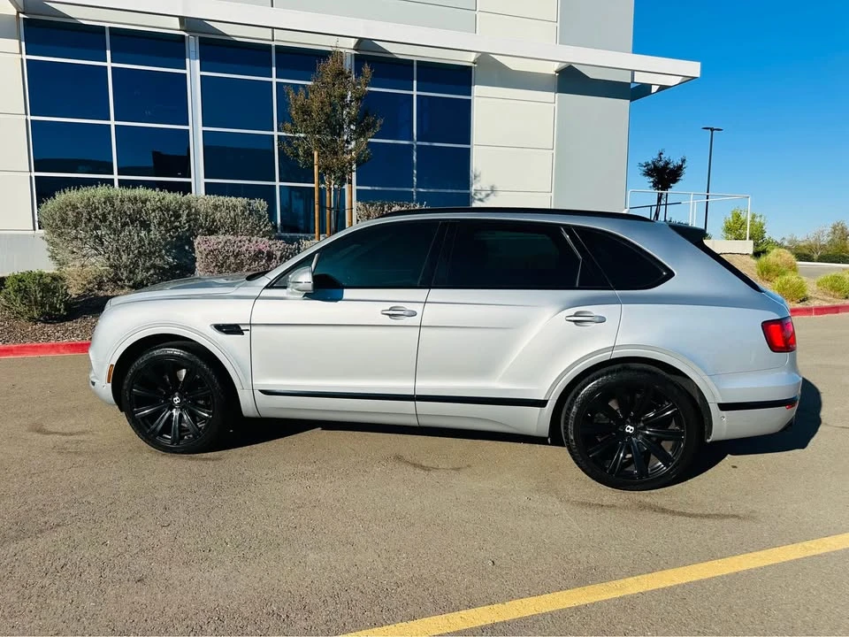 2019 Bentley Bentayga - Image 5 of 16