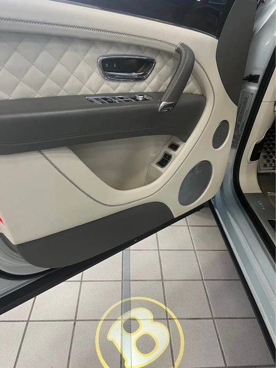 2019 Bentley Bentayga - Image 5 of 15