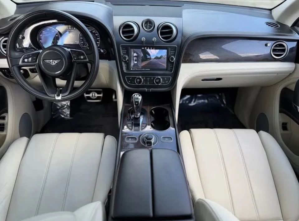 2019 Bentley Bentayga - Image 6 of 6