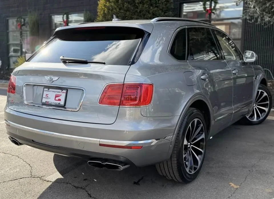 2019 Bentley Bentayga - Image 2 of 6