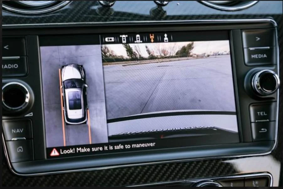 2019 Bentley Bentayga - Image 7 of 12