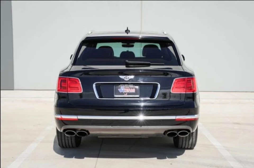 2019 Bentley Bentayga - Image 14 of 15