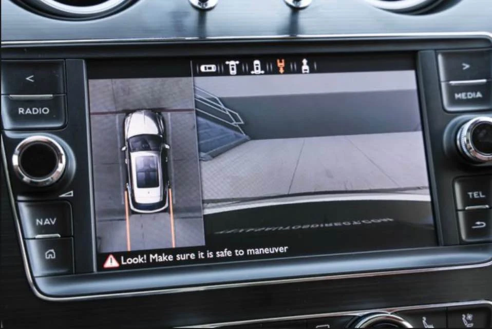2019 Bentley Bentayga - Image 3 of 15