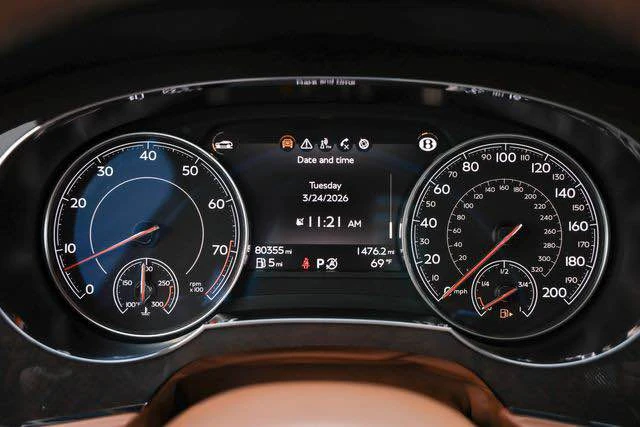 2019 Bentley Bentayga - Image 7 of 17