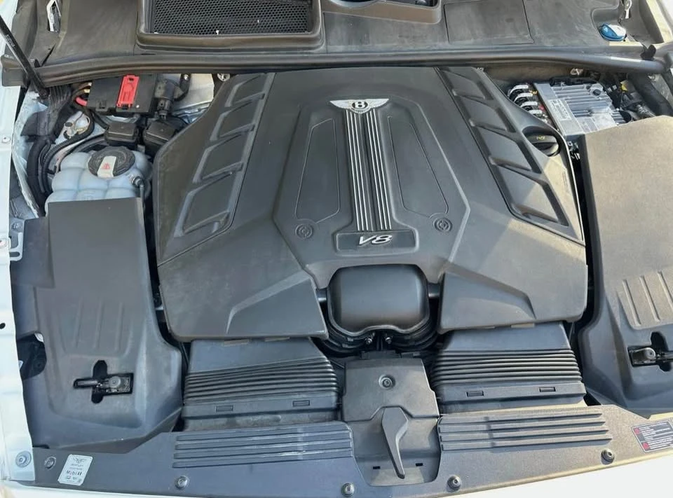 2019 Bentley Bentayga - Image 4 of 10