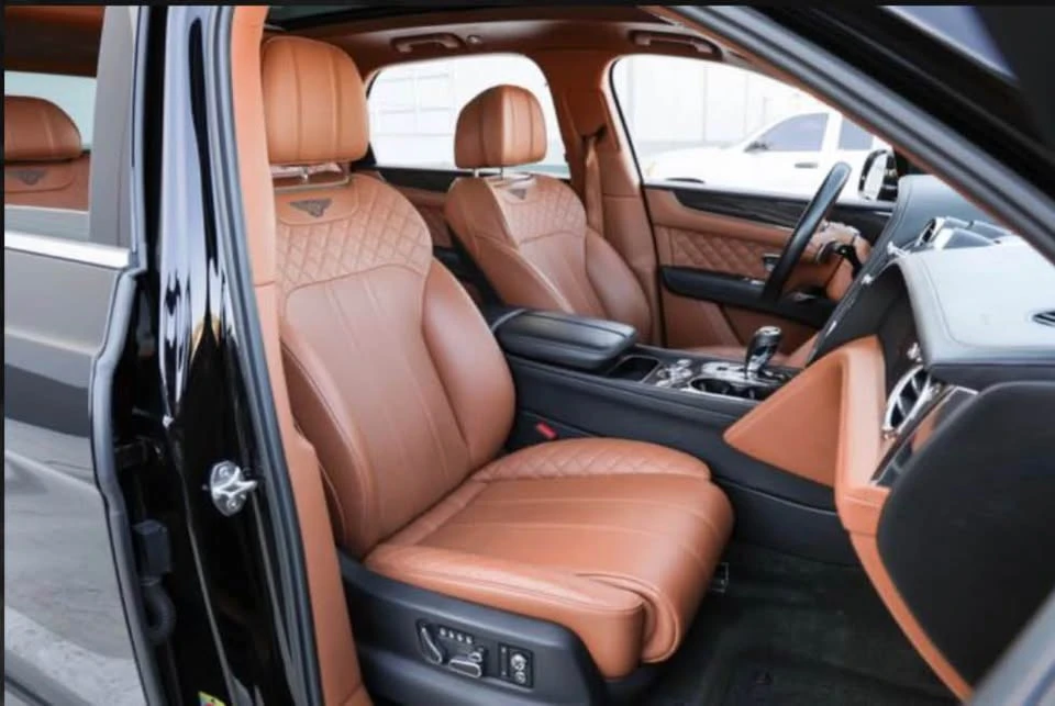 2019 Bentley Bentayga - Image 7 of 15