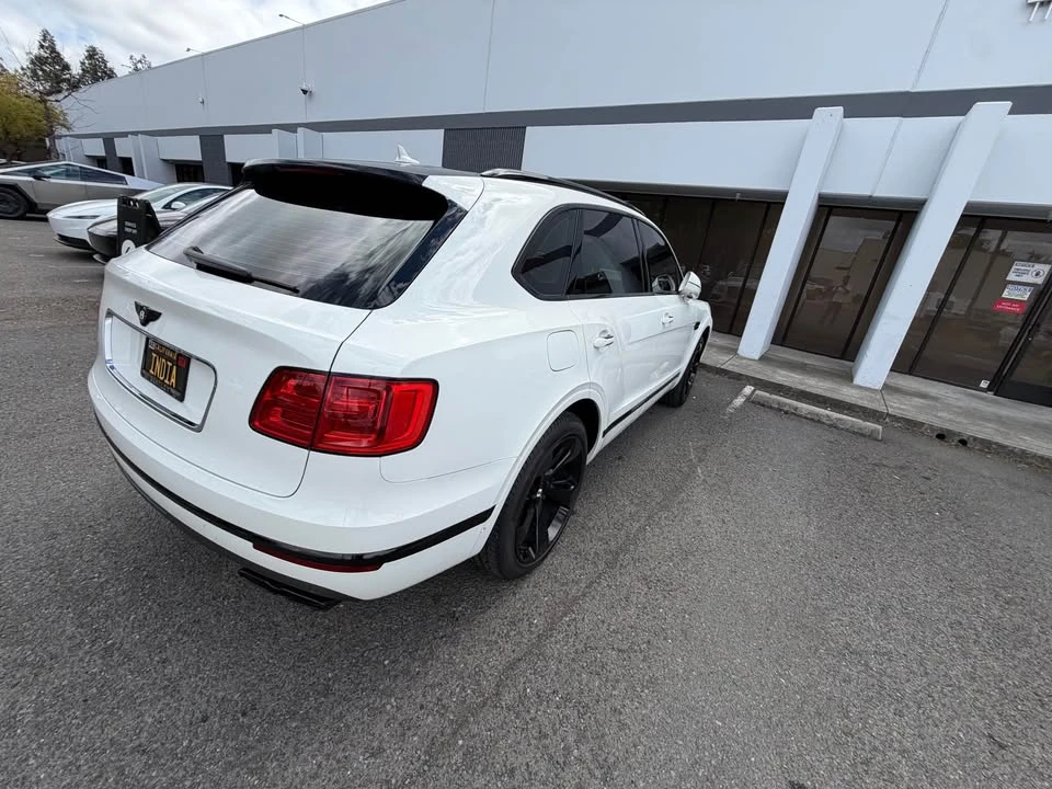 2019 Bentley Bentayga - Image 2 of 12