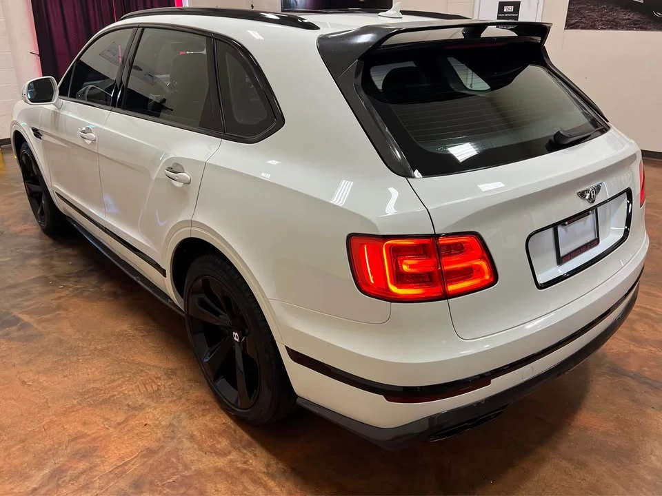 2019 Bentley Bentayga - Image 14 of 20