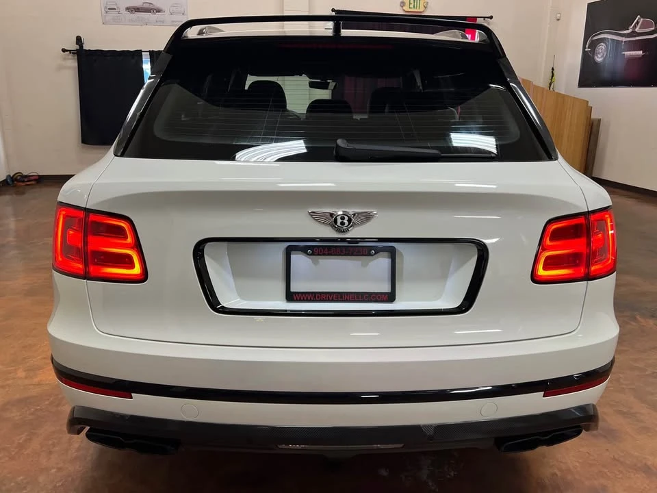 2019 Bentley Bentayga - Image 9 of 20