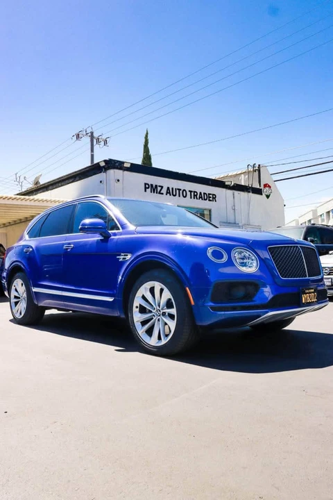 2019 Bentley Bentayga - Image 2 of 15