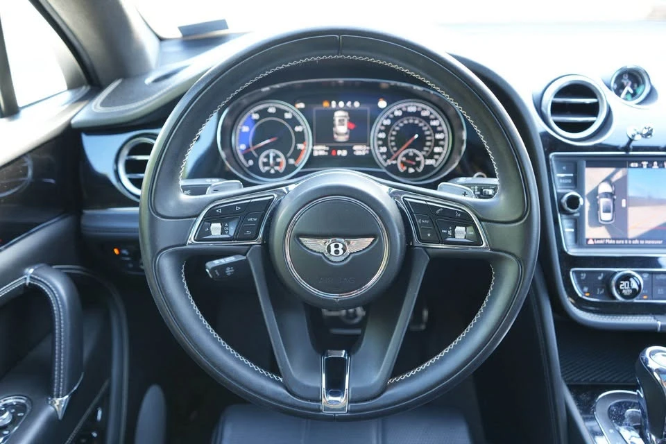 2019 Bentley Bentayga - Image 7 of 9
