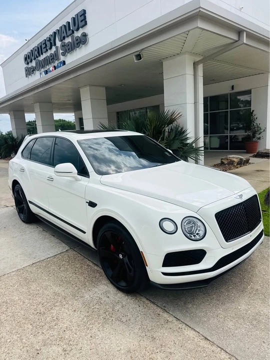2019 Bentley Bentayga - Image 3 of 11
