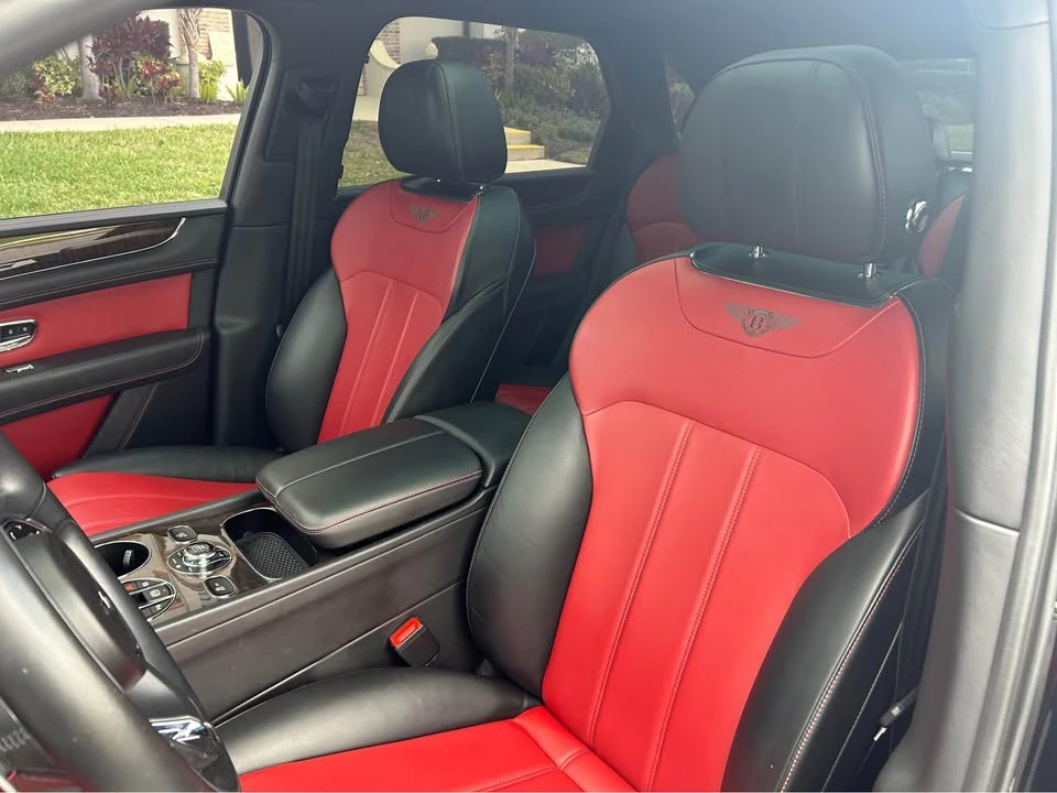 2019 Bentley Bentayga - Image 17 of 20