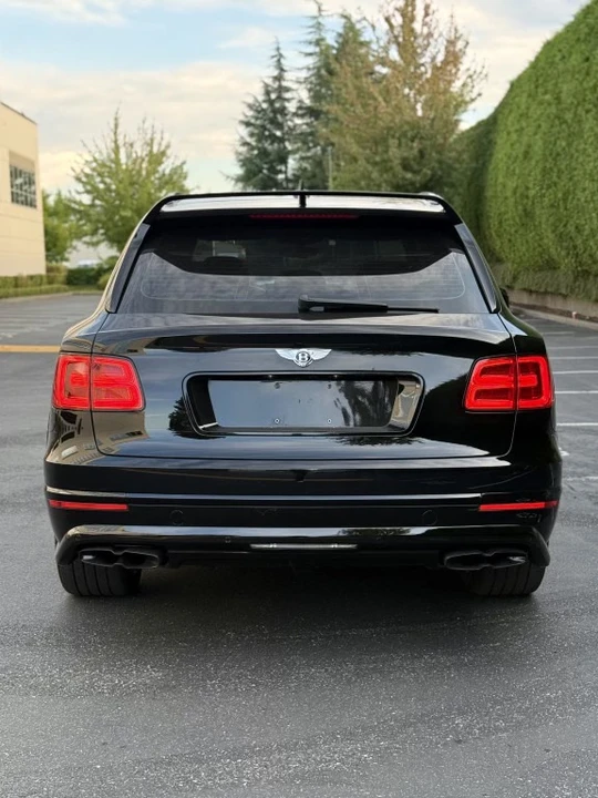 2019 Bentley Bentayga - Image 5 of 11