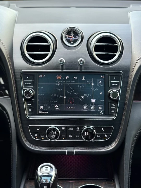 2019 Bentley Bentayga - Image 9 of 11