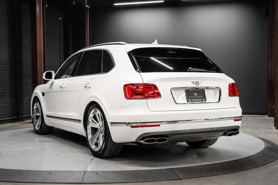 2019 Bentley Bentayga - Image 7 of 9