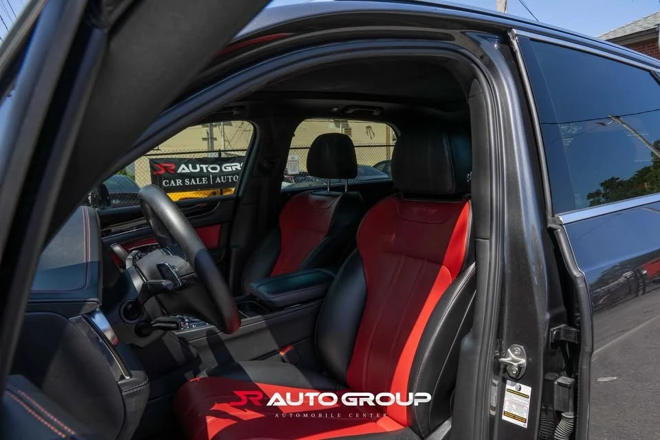 2019 Bentley Bentayga - Image 13 of 15