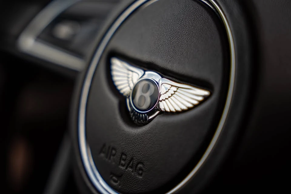 2019 Bentley Bentayga - Image 7 of 20