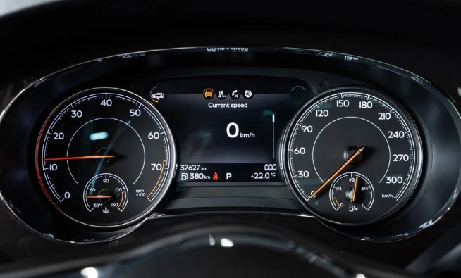 2019 Bentley Bentayga - Image 8 of 8