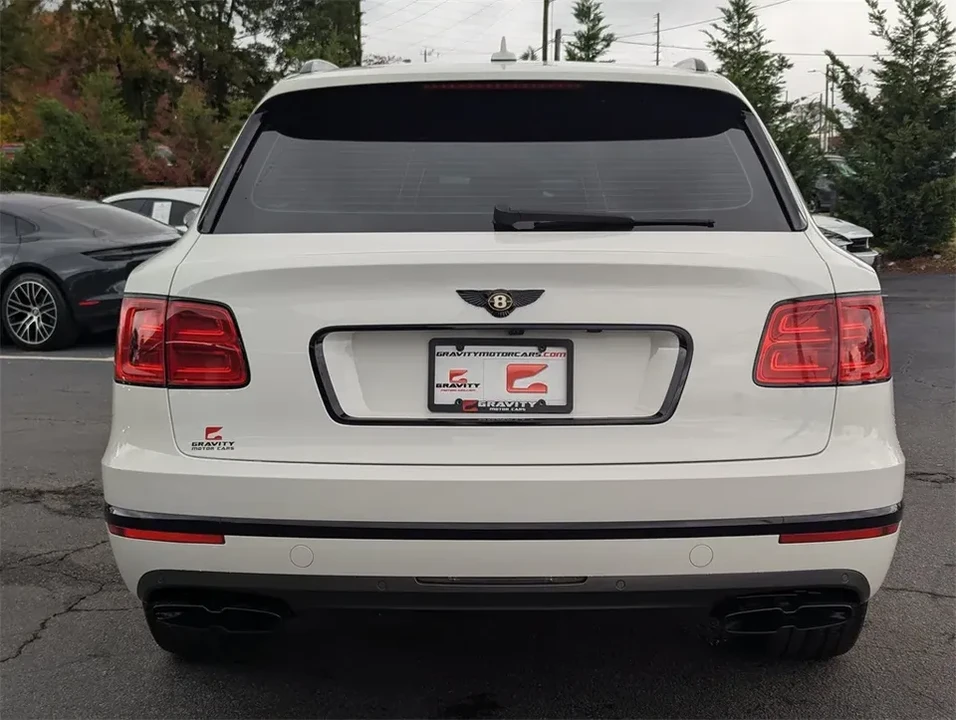 2019 Bentley Bentayga - Image 7 of 16