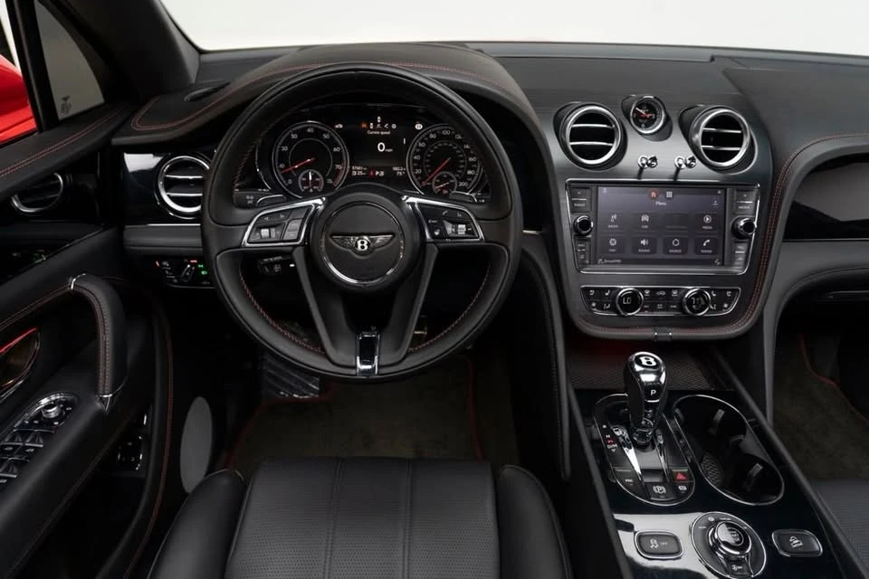 2019 Bentley Bentayga - Image 16 of 20