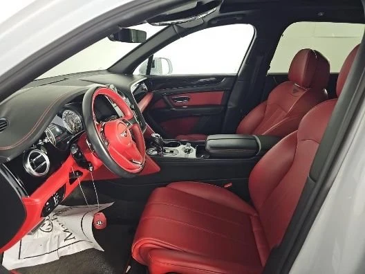 2019 Bentley Bentayga - Image 4 of 5