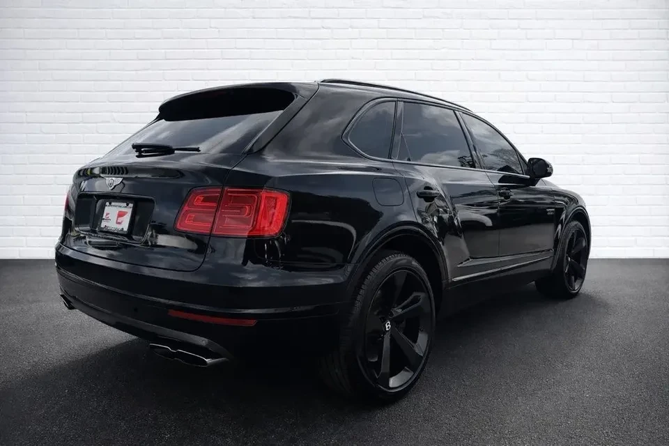 2019 Bentley Bentayga - Image 3 of 17