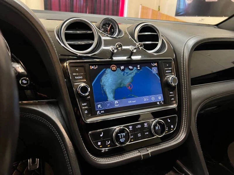 2019 Bentley Bentayga - Image 14 of 20