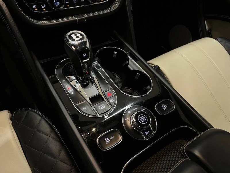 2019 Bentley Bentayga - Image 15 of 20
