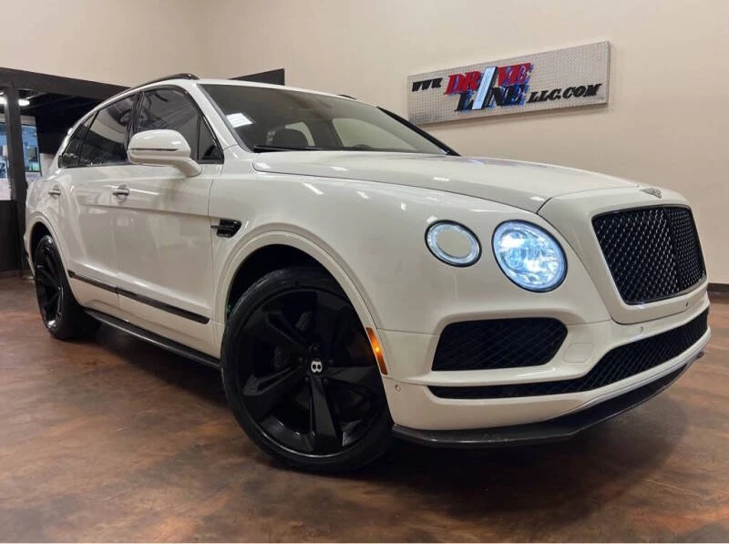 2019 Bentley Bentayga - Image 17 of 17