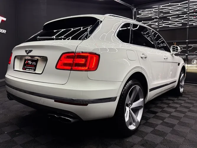 2019 Bentley Bentayga - Image 6 of 20